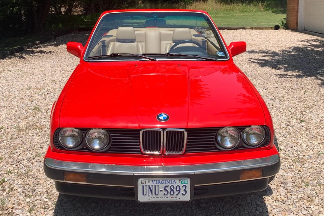 1990 BMW E30 3 Series - Image 2 of 18