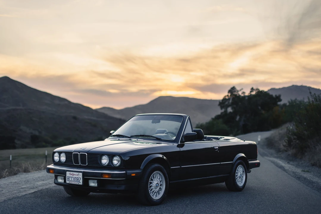 1990 BMW E30 3 Series - Image 2 of 31