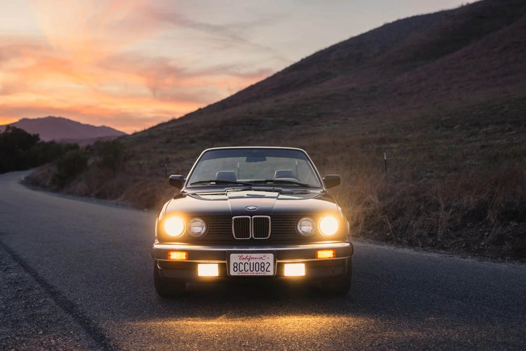 1990 BMW E30 3 Series - Image 12 of 31