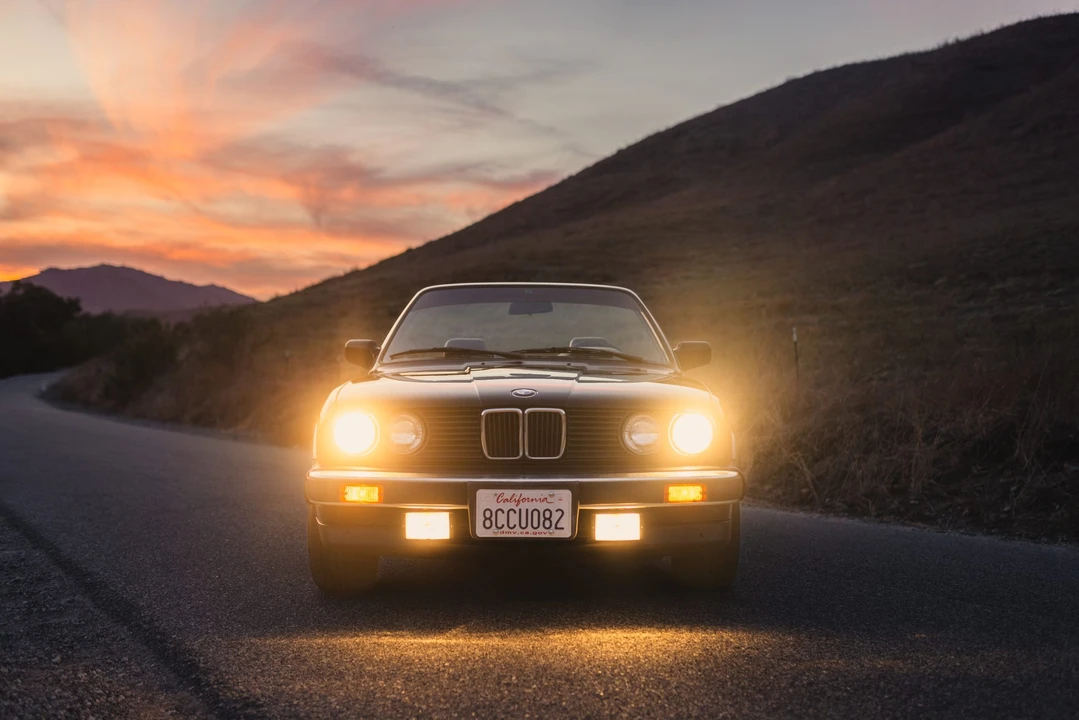 1990 BMW E30 3 Series - Image 11 of 31