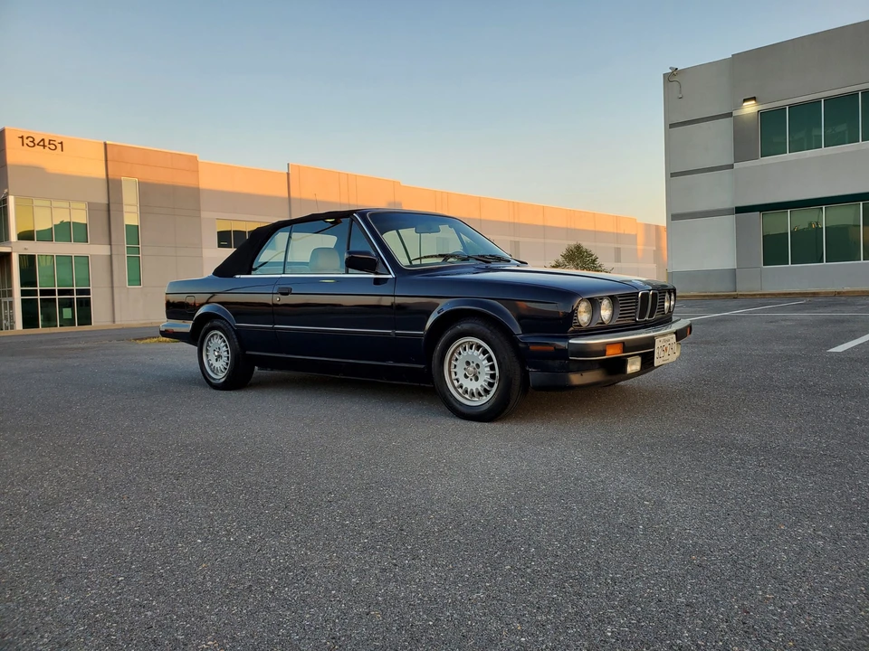 1990 BMW E30 3 Series - Image 17 of 31