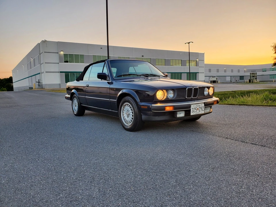 1990 BMW E30 3 Series - Image 27 of 31