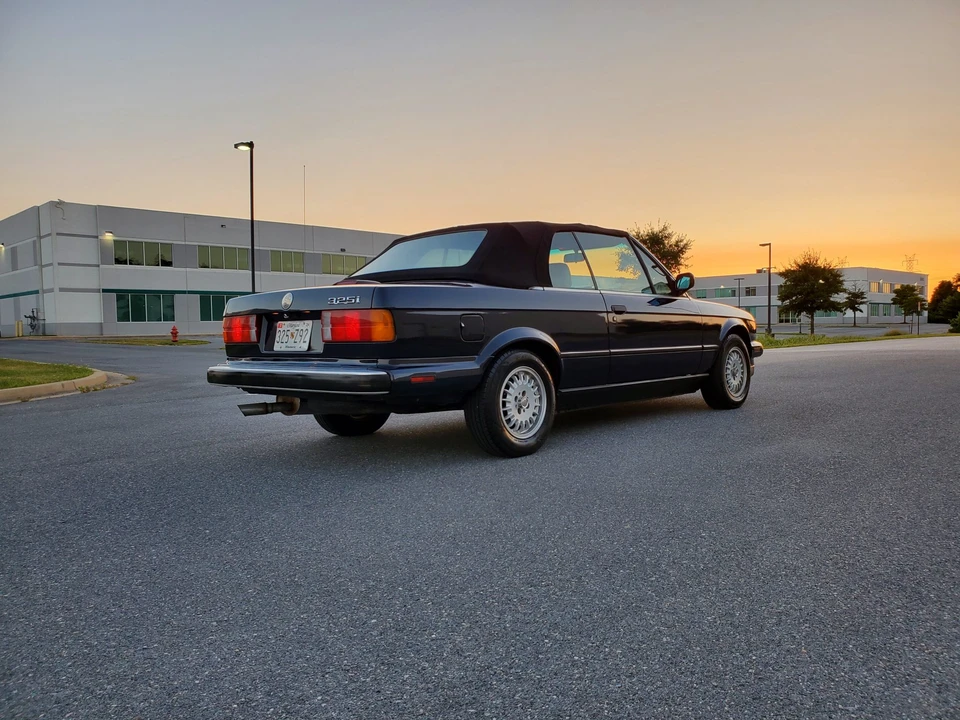 1990 BMW E30 3 Series - Image 29 of 31