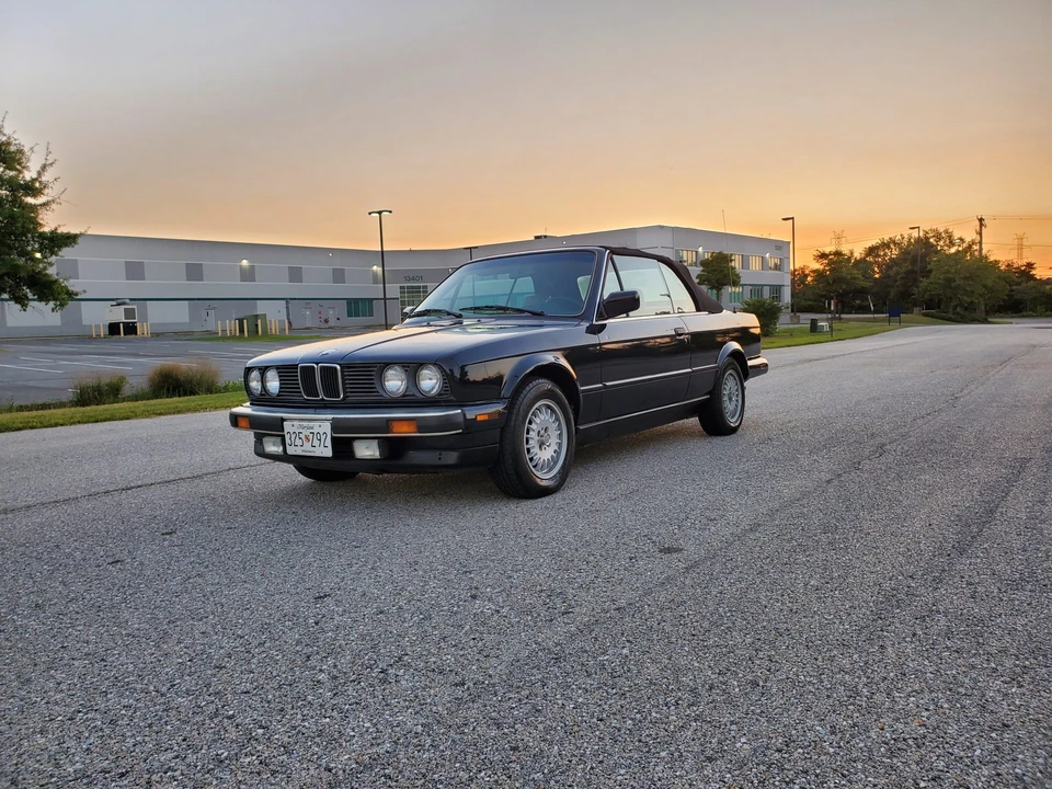 1990 BMW E30 3 Series - Image 14 of 31