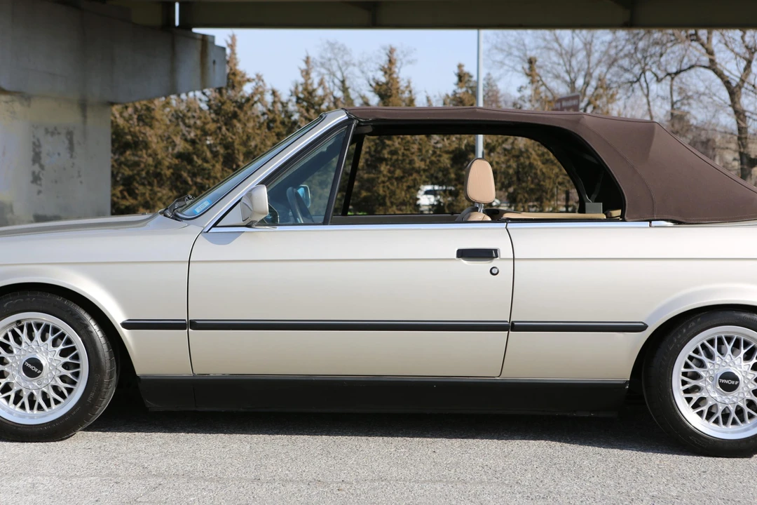1990 BMW E30 3 Series - Image 28 of 31