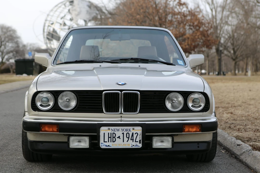 1990 BMW E30 3 Series - Image 16 of 31