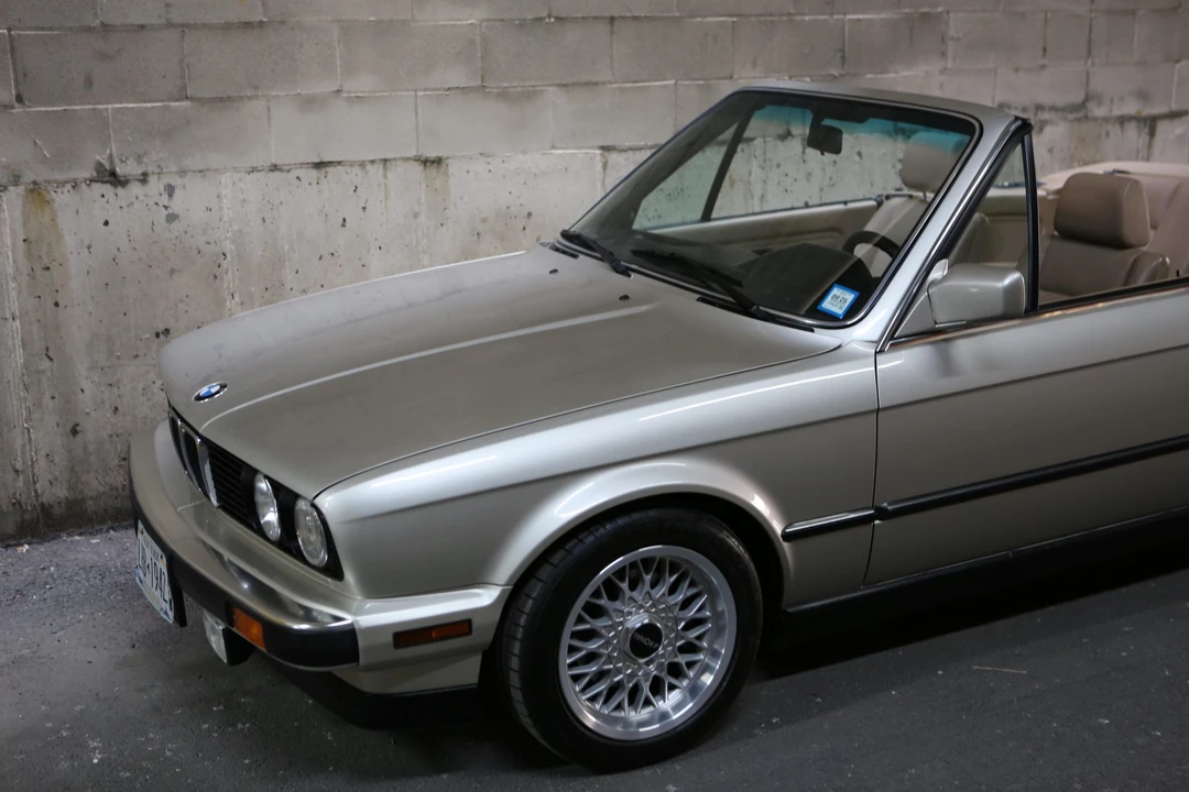 1990 BMW E30 3 Series - Image 18 of 31