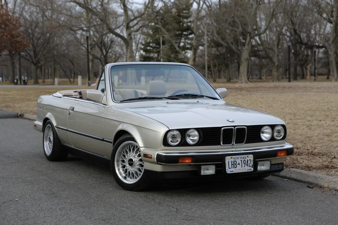 1990 BMW E30 3 Series - Image 9 of 31