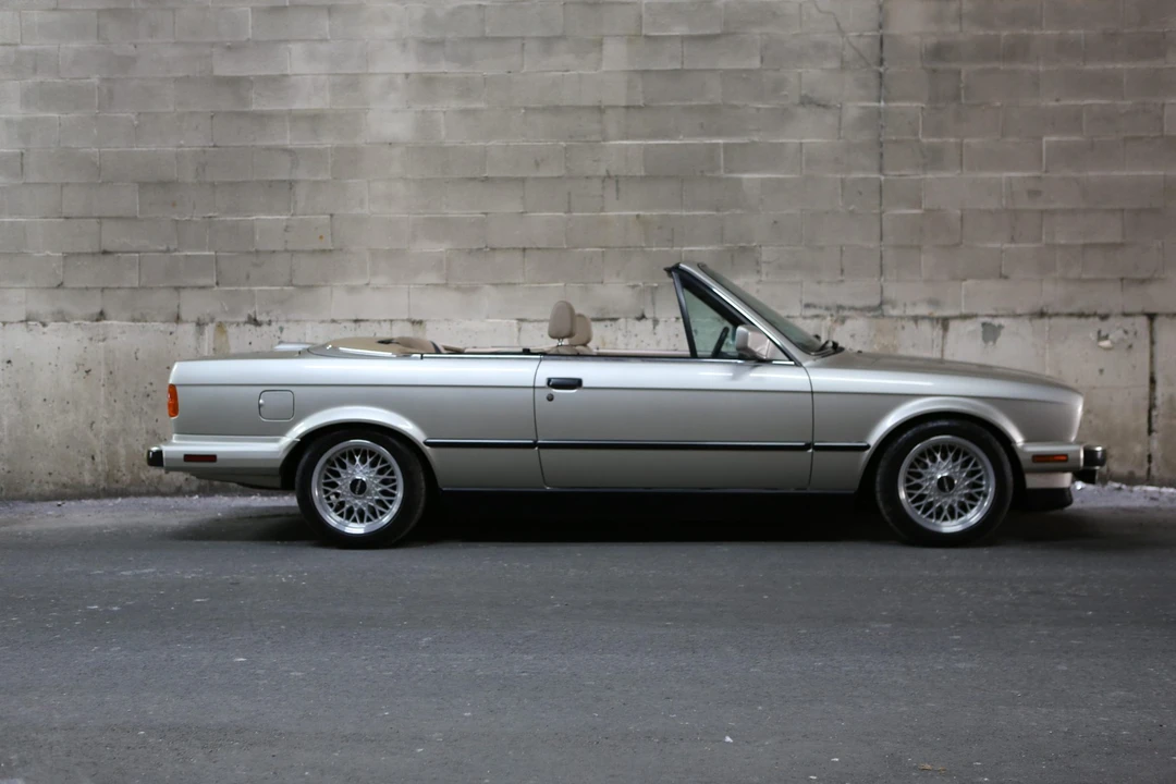 1990 BMW E30 3 Series - Image 12 of 31