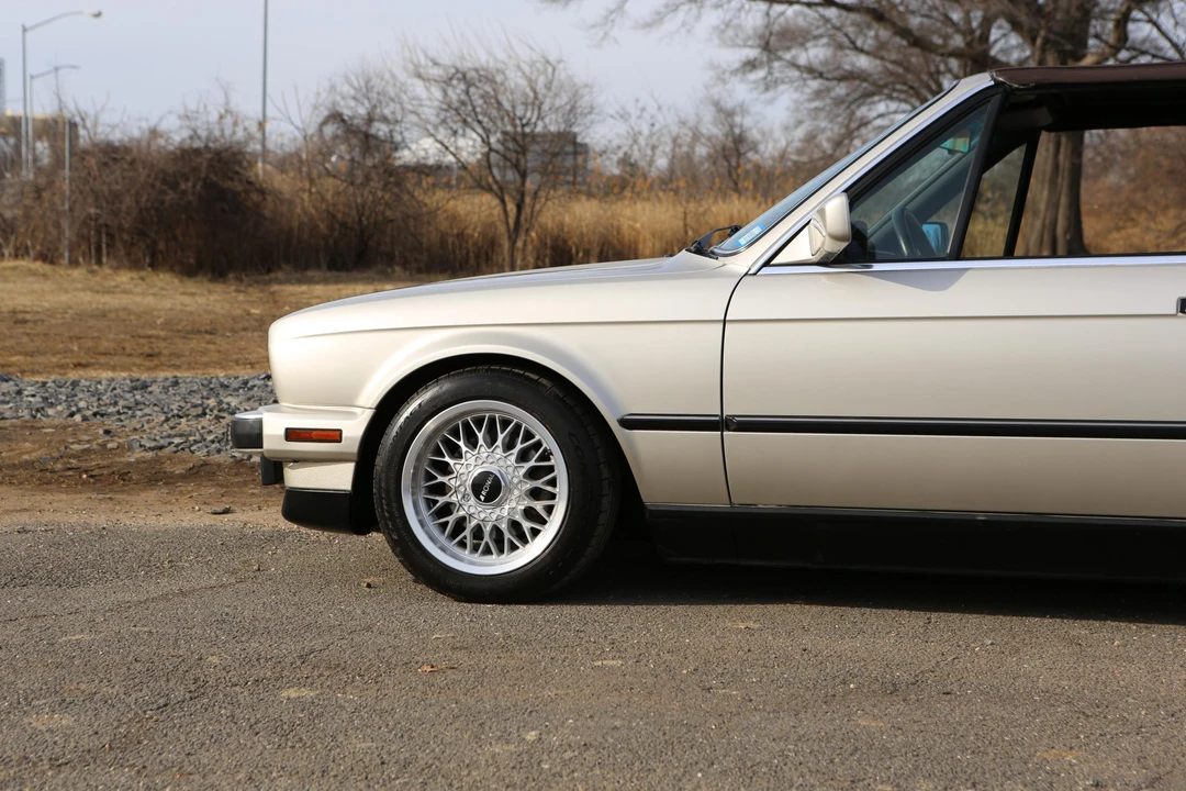 1990 BMW E30 3 Series - Image 27 of 31