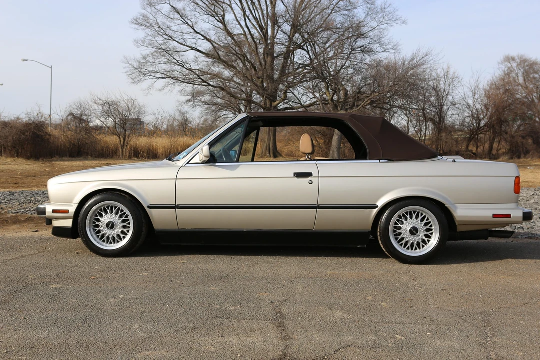 1990 BMW E30 3 Series - Image 26 of 31