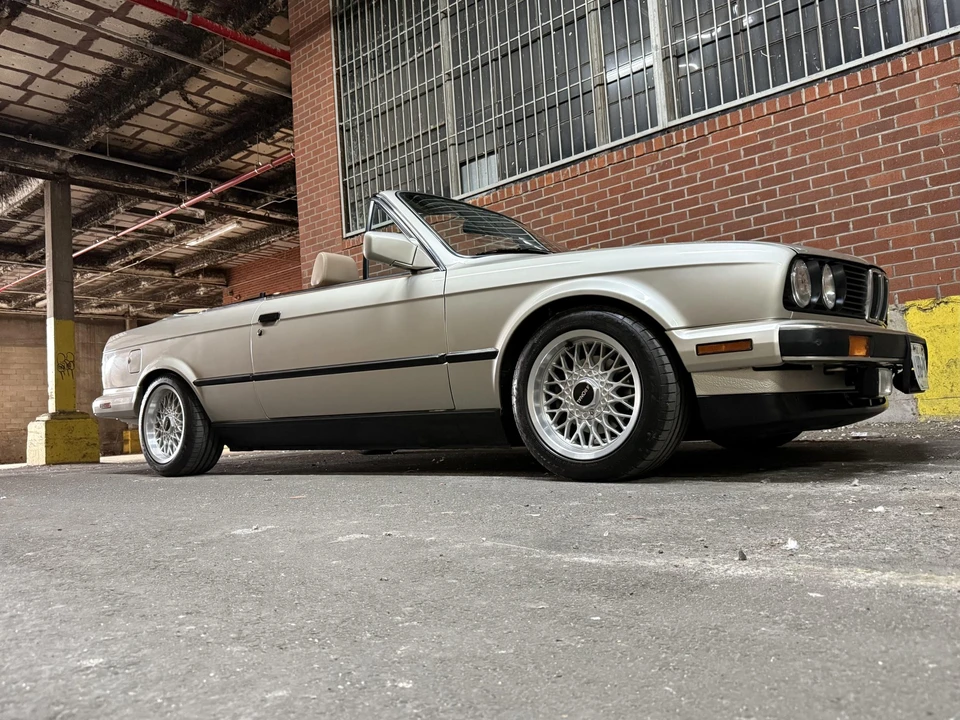 1990 BMW E30 3 Series - Image 11 of 31