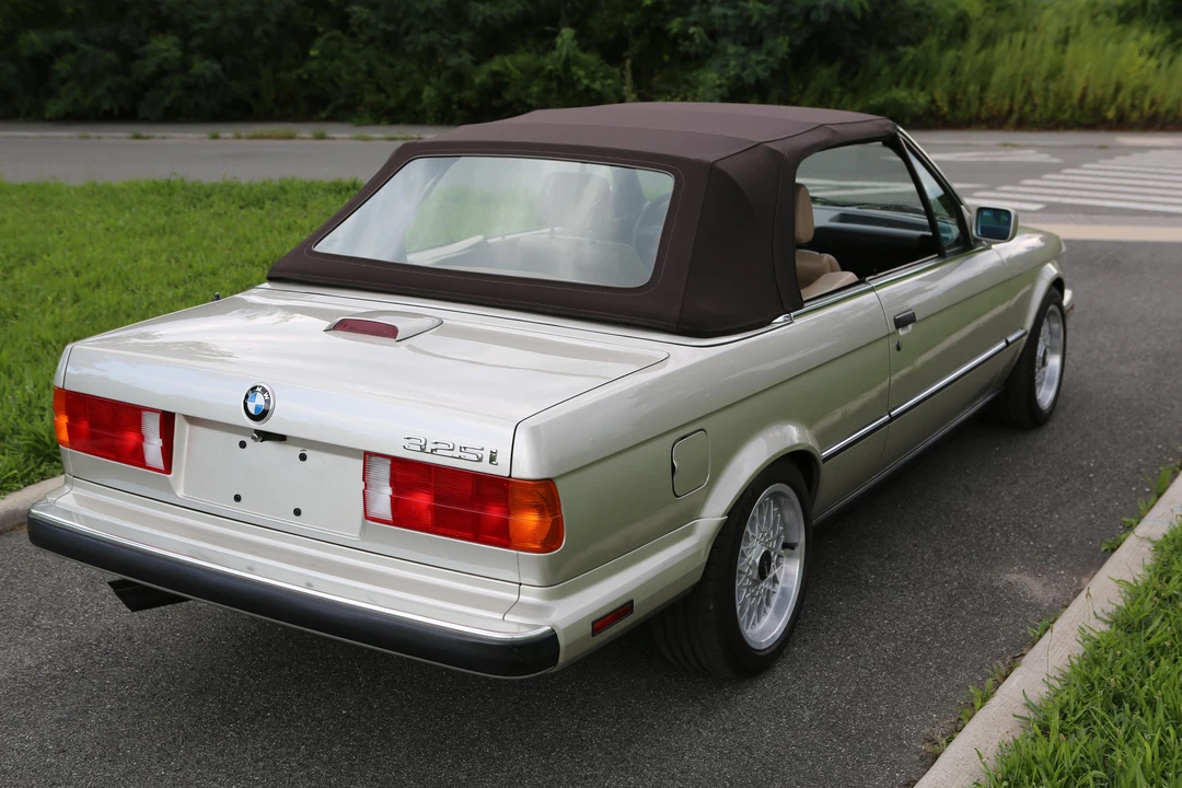 1990 BMW E30 3 Series - Image 29 of 31