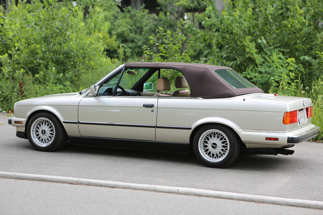 1990 BMW E30 3 Series - Image 26 of 31