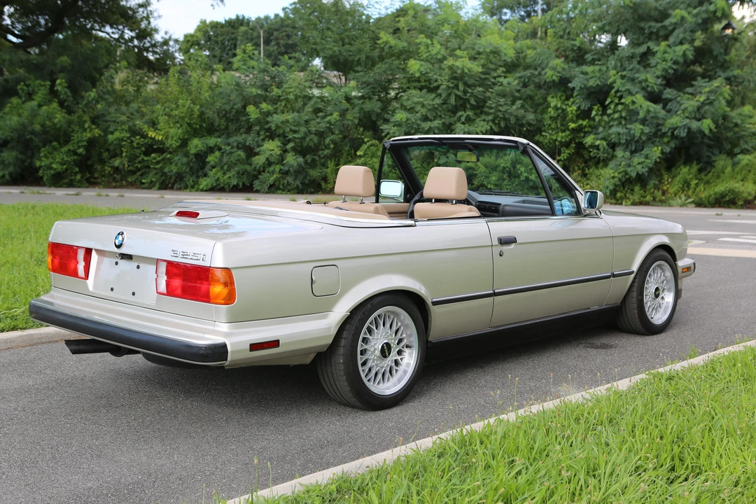 1990 BMW E30 3 Series - Image 17 of 31