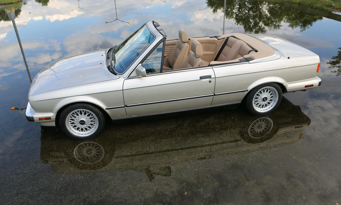 1990 BMW E30 3 Series - Image 10 of 31