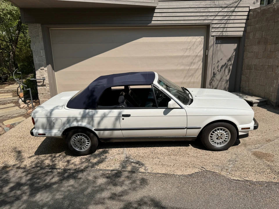 1990 BMW E30 3 Series - Image 25 of 31