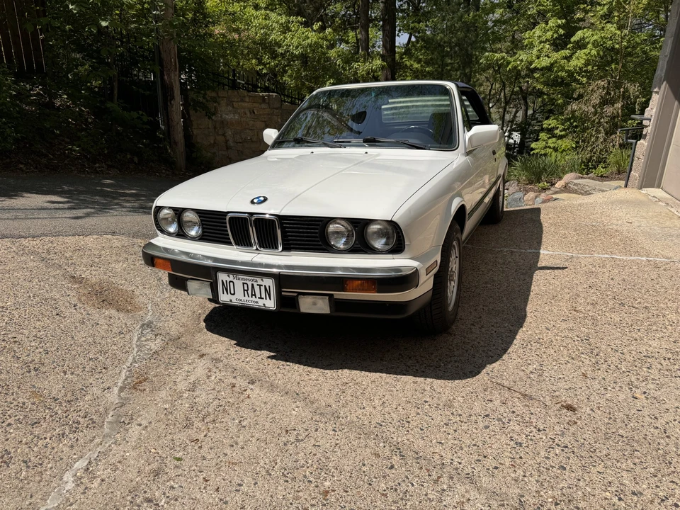 1990 BMW E30 3 Series - Image 15 of 31