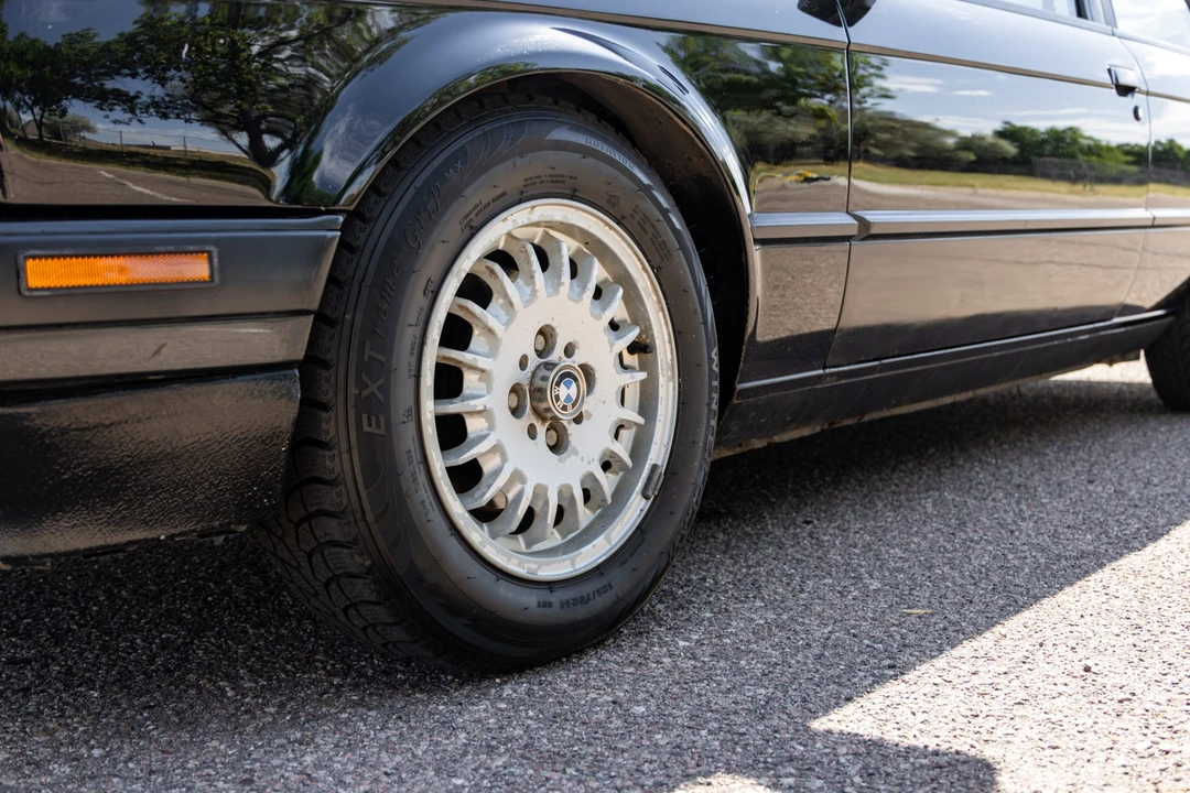 1990 BMW E30 3 Series - Image 27 of 31
