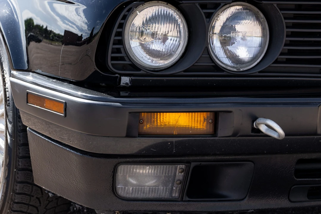 1990 BMW E30 3 Series - Image 13 of 31