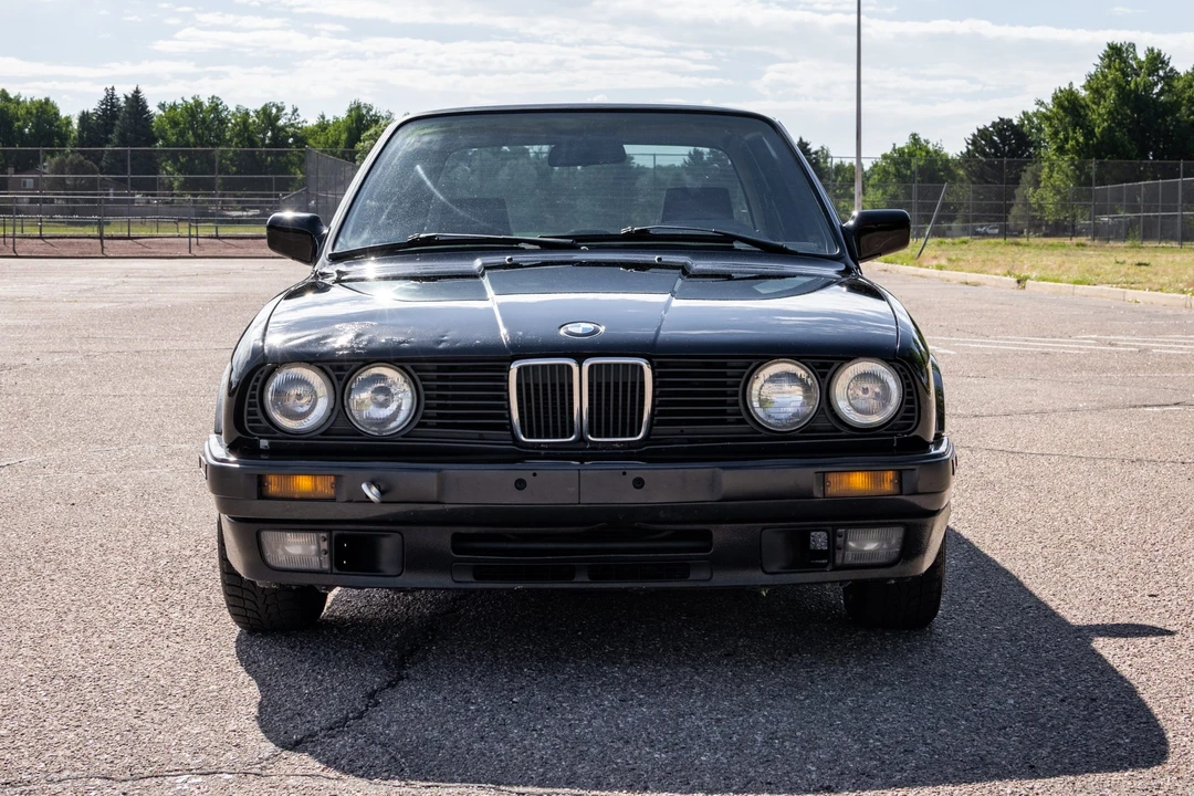 1990 BMW E30 3 Series - Image 2 of 31