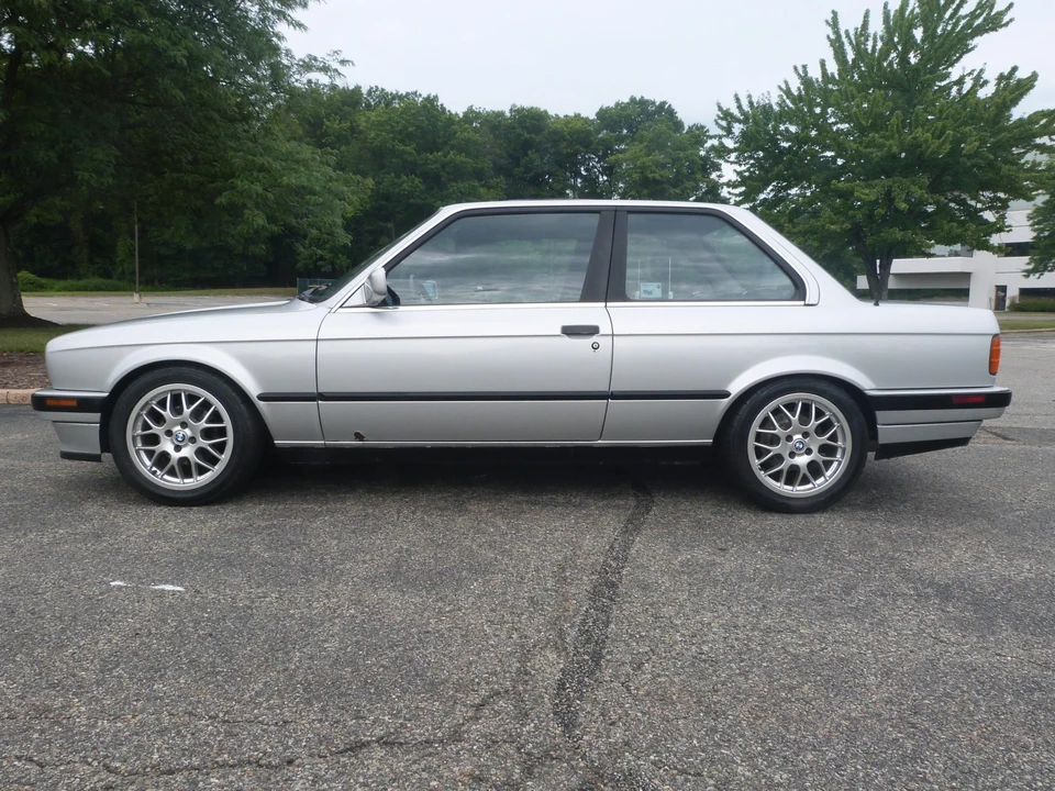 1990 BMW E30 3 Series - Image 5 of 31