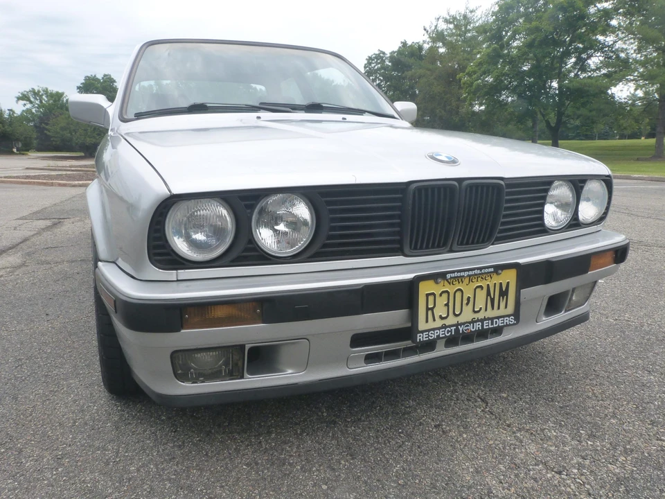 1990 BMW E30 3 Series - Image 2 of 31