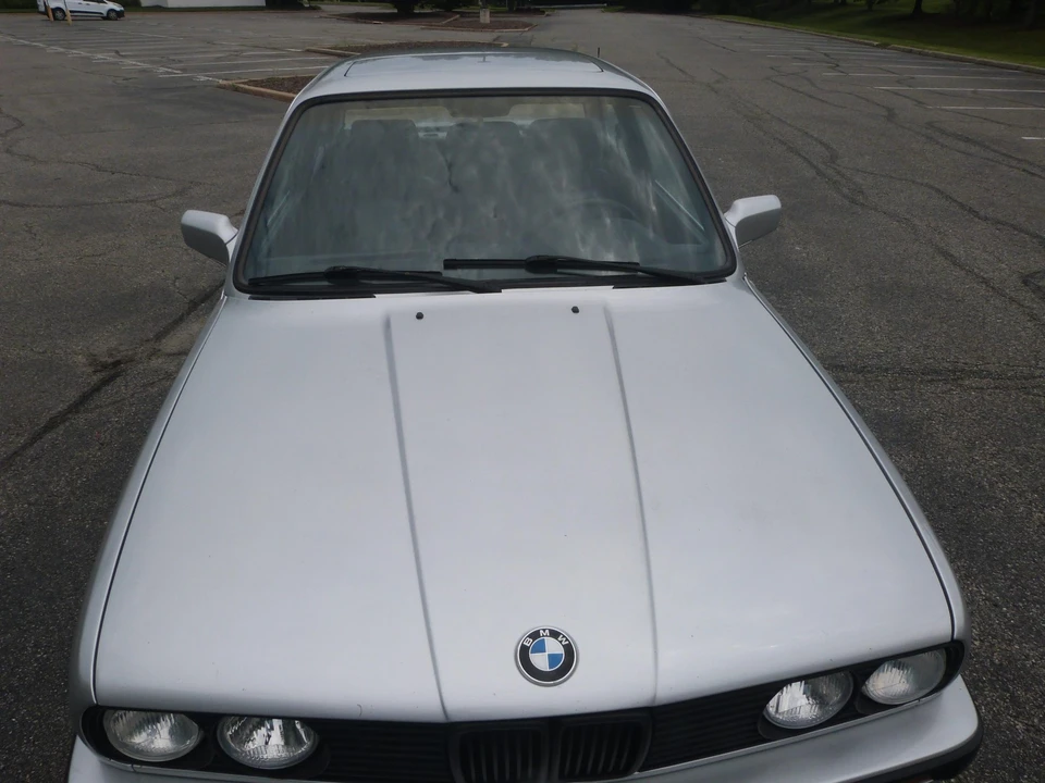 1990 BMW E30 3 Series - Image 10 of 31