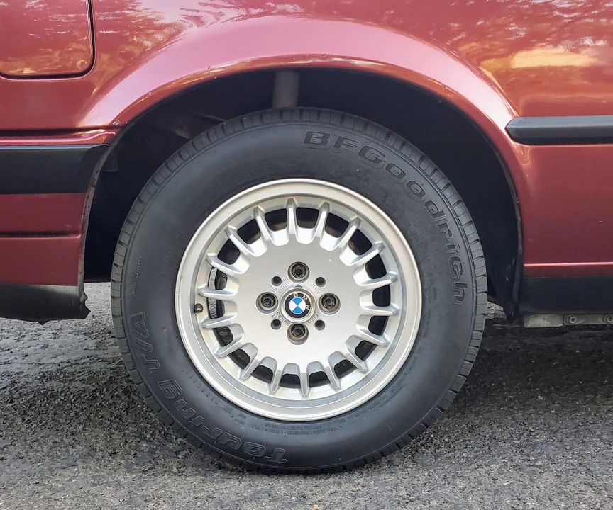 1990 BMW E30 3 Series - Image 18 of 31