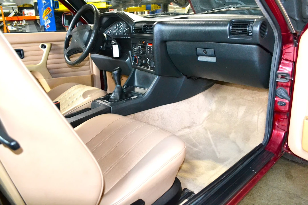1990 BMW E30 3 Series - Image 21 of 31