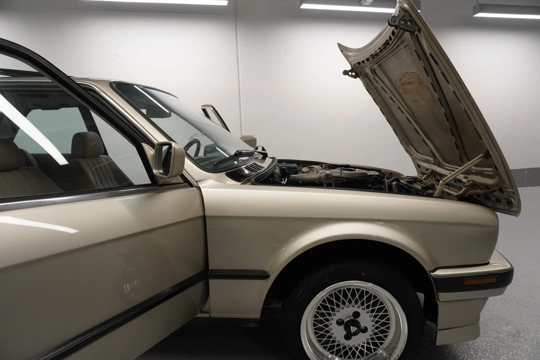 1990 BMW E30 3 Series - Image 20 of 31
