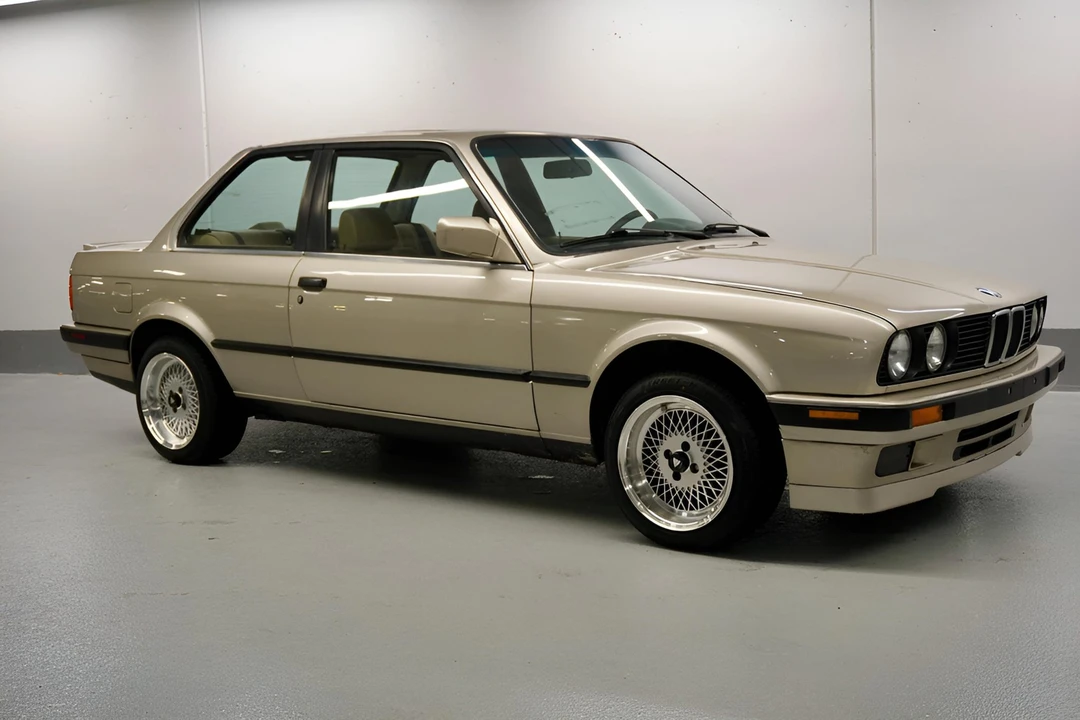 1990 BMW E30 3 Series - Image 14 of 31