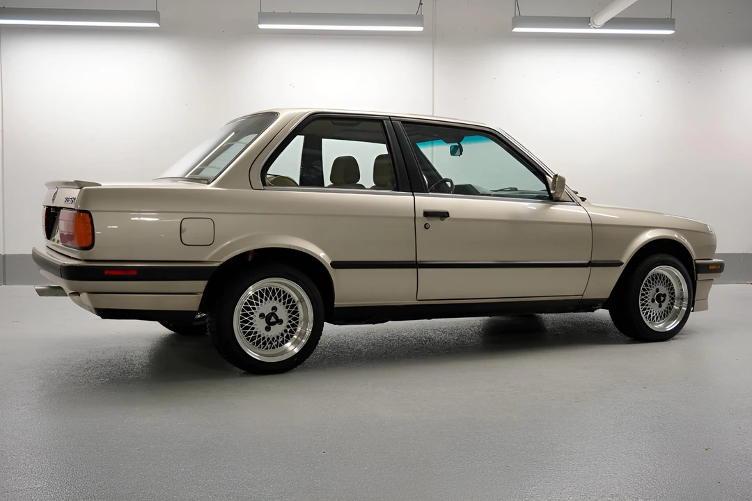 1990 BMW E30 3 Series - Image 12 of 31