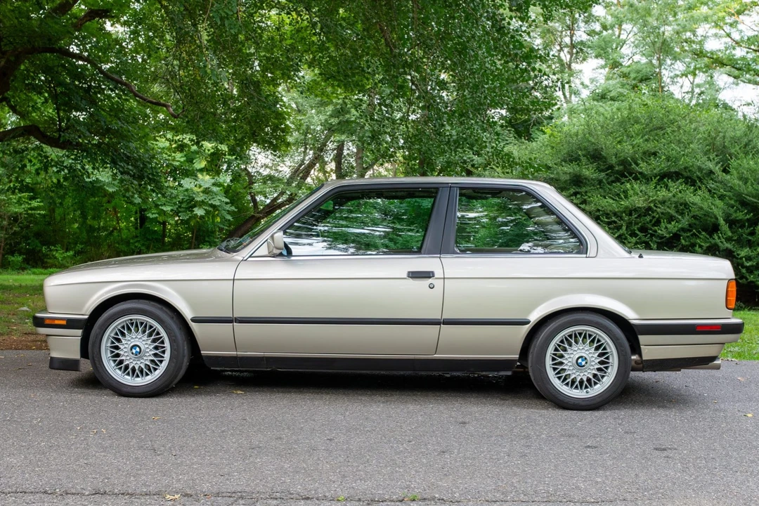 1990 BMW E30 3 Series - Image 9 of 31