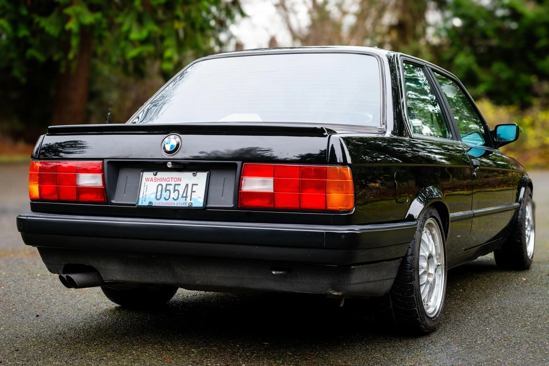 1990 BMW E30 3 Series - Image 4 of 31