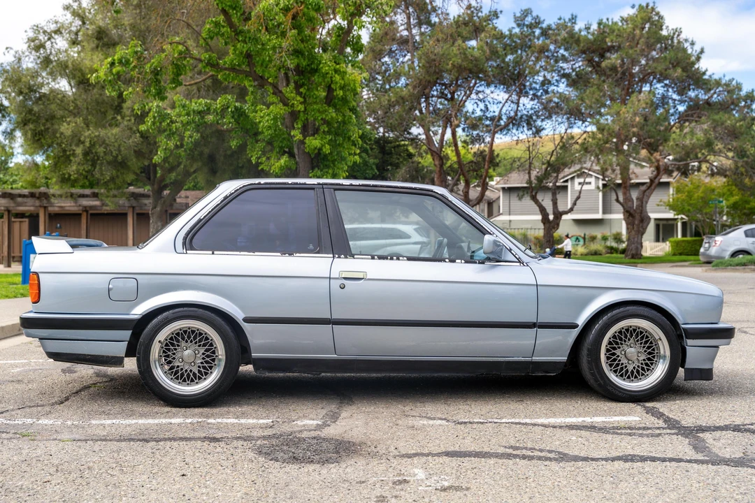 1990 BMW E30 3 Series - Image 3 of 31