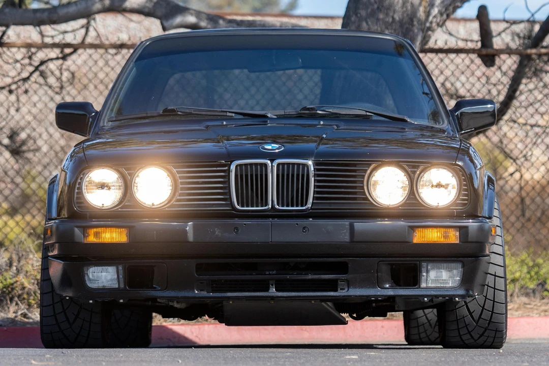 1990 BMW E30 3 Series - Image 2 of 31