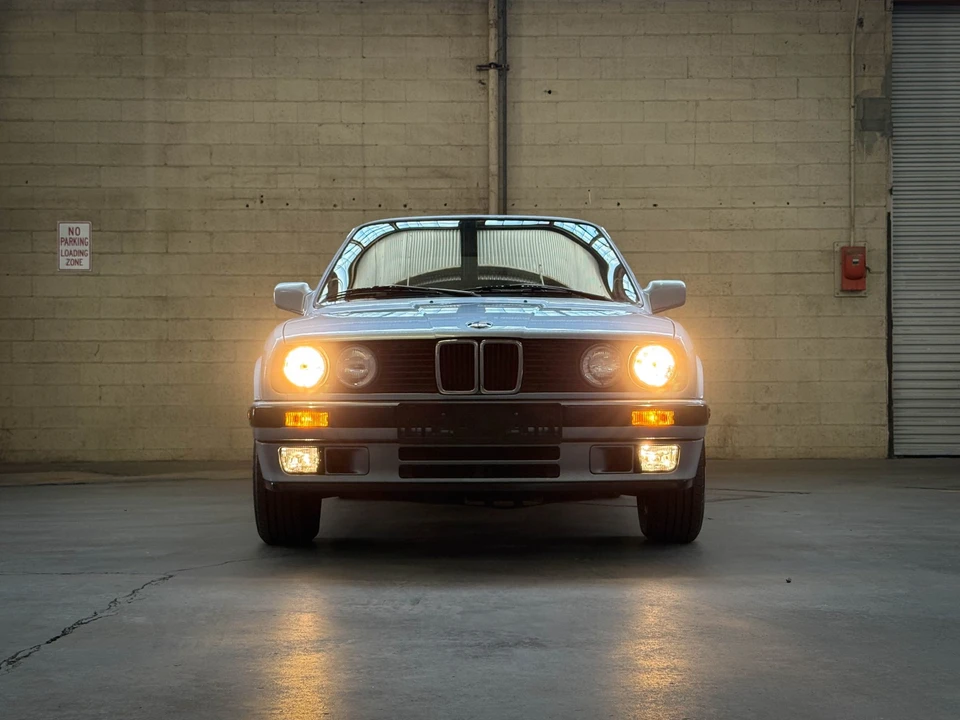 1990 BMW E30 3 Series - Image 23 of 31