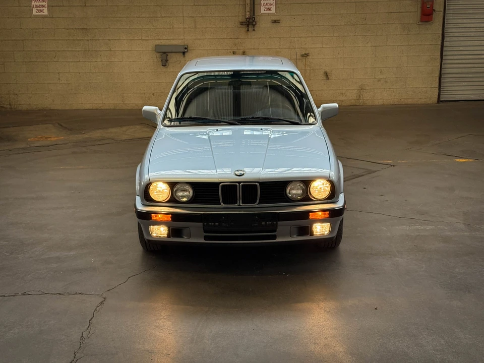 1990 BMW E30 3 Series - Image 24 of 31
