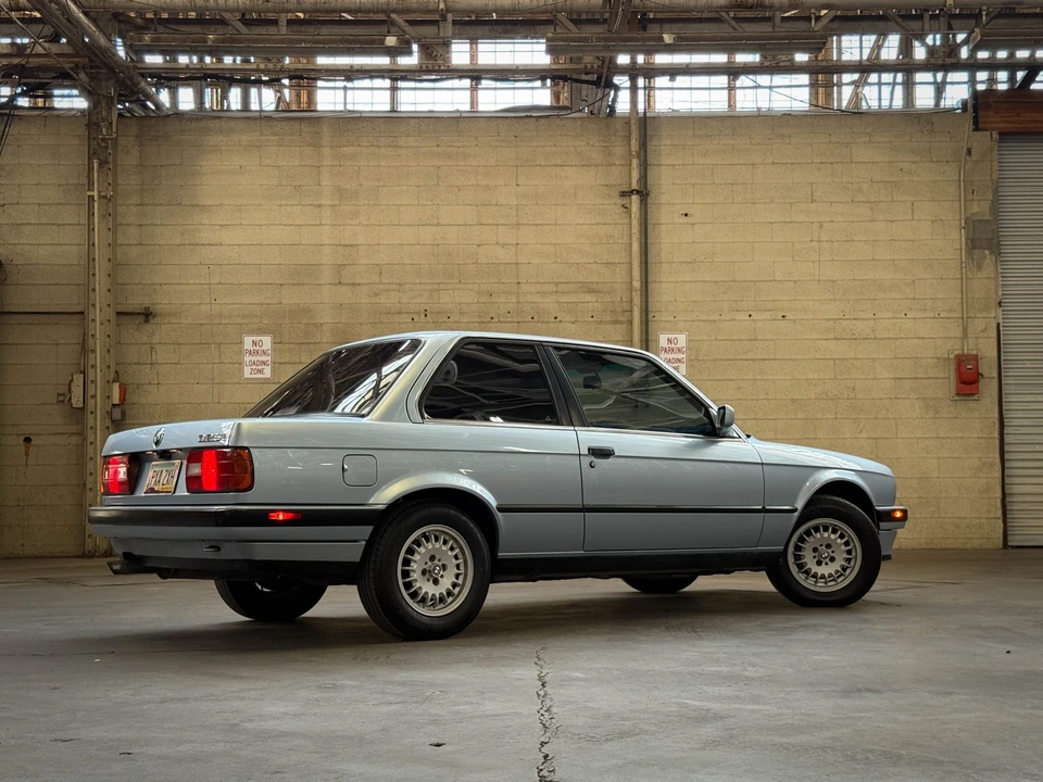1990 BMW E30 3 Series - Image 30 of 31