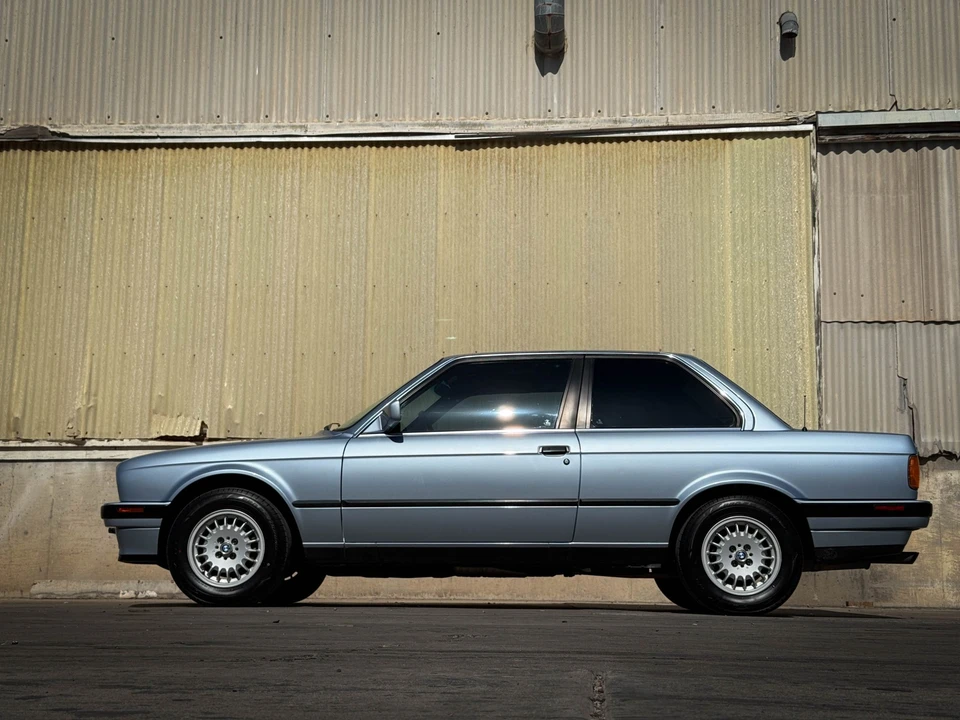 1990 BMW E30 3 Series - Image 17 of 31