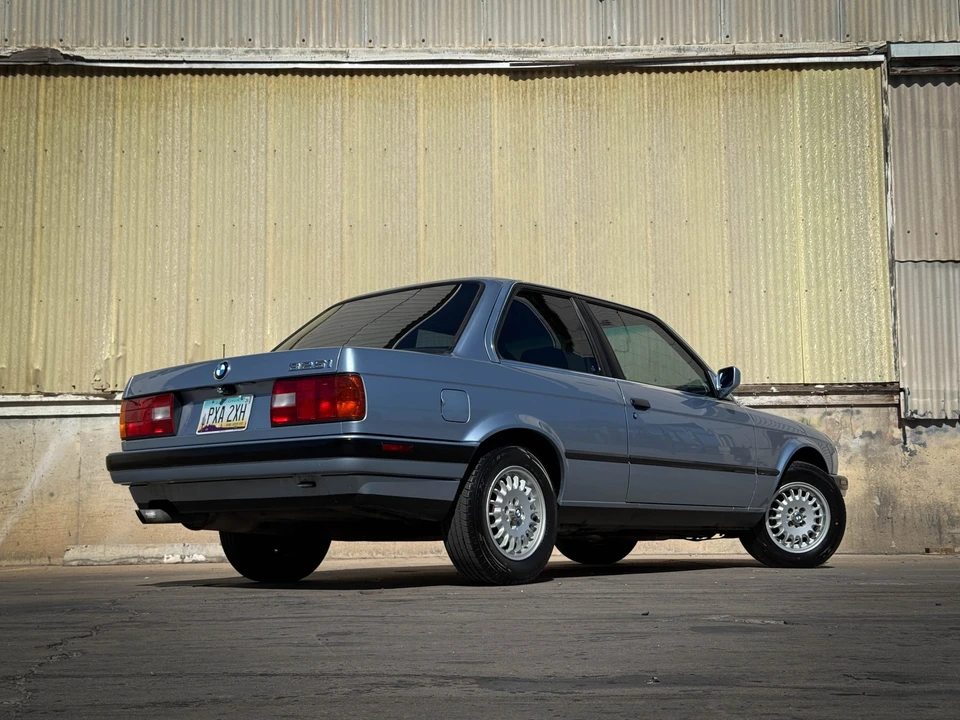 1990 BMW E30 3 Series - Image 10 of 31