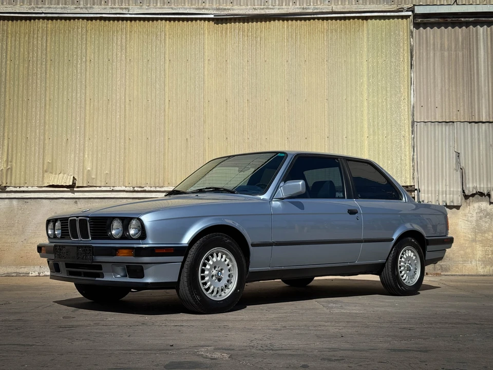 1990 BMW E30 3 Series - Image 2 of 31