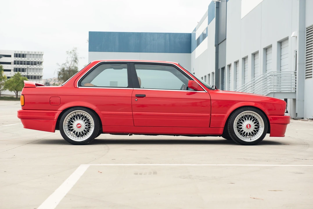 1990 BMW E30 3 Series - Image 13 of 31