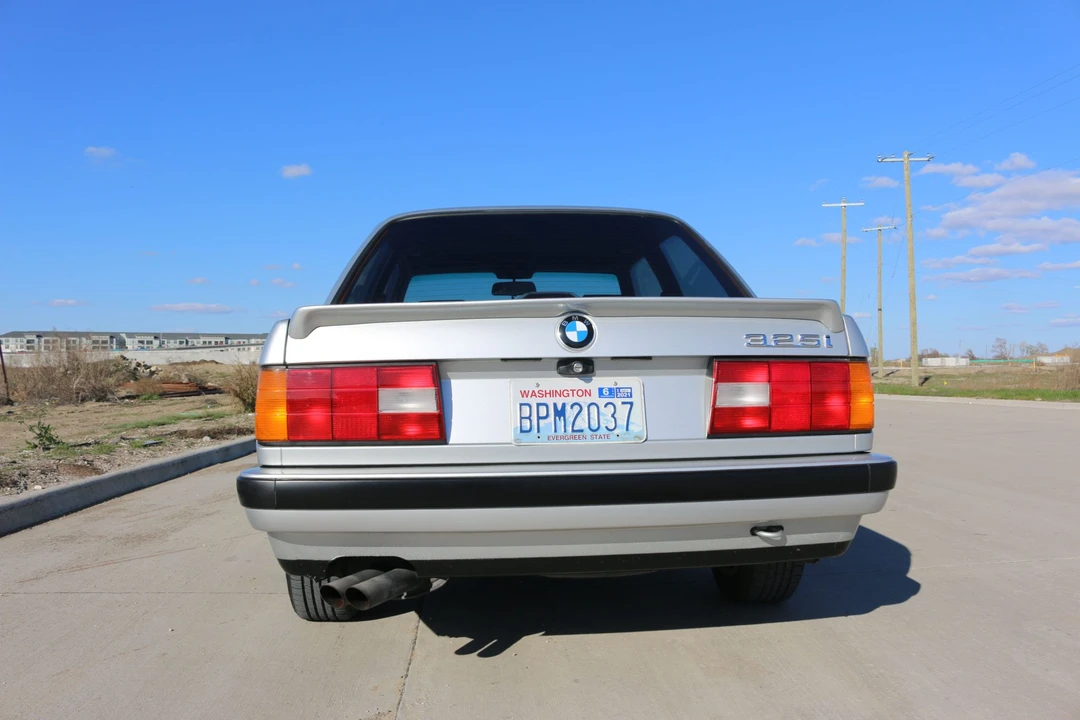 1990 BMW E30 3 Series - Image 15 of 31