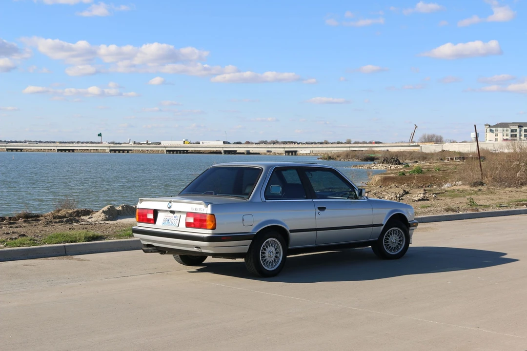 1990 BMW E30 3 Series - Image 19 of 31