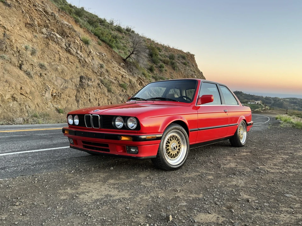 1990 BMW E30 3 Series - Image 14 of 31
