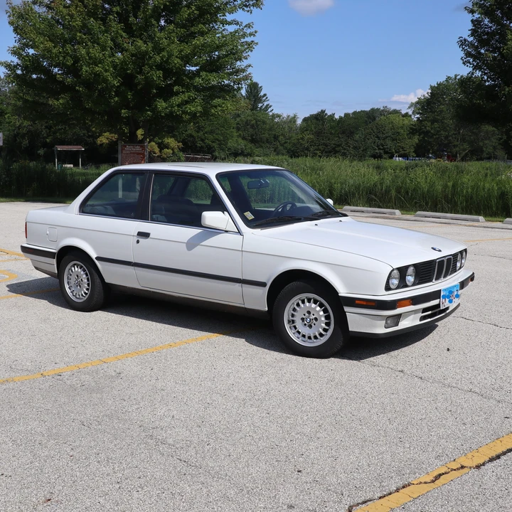 1990 BMW E30 3 Series - Image 2 of 31