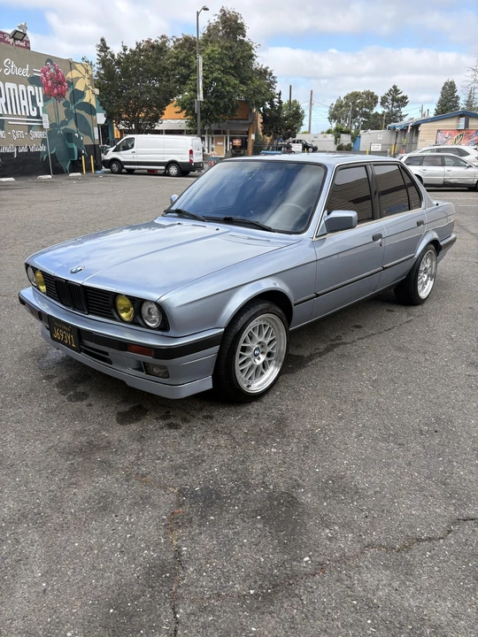 1990 BMW E30 3 Series - Image 2 of 31