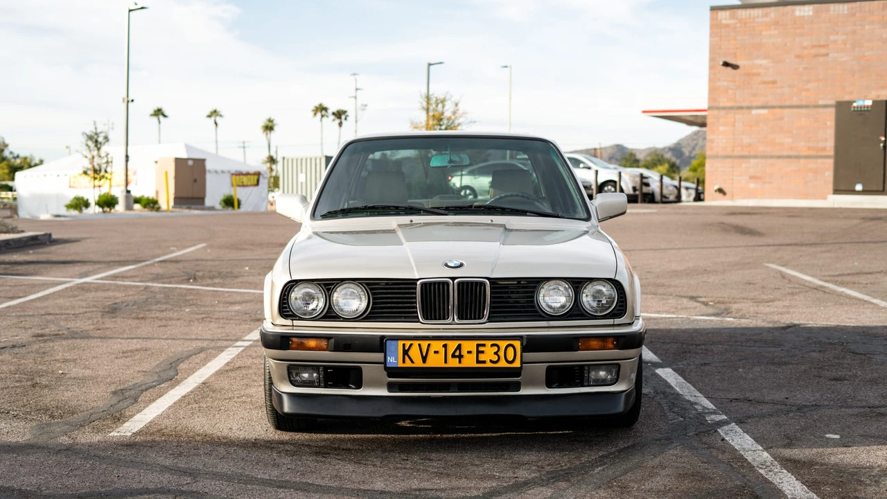 1990 BMW E30 3 Series - Image 3 of 31